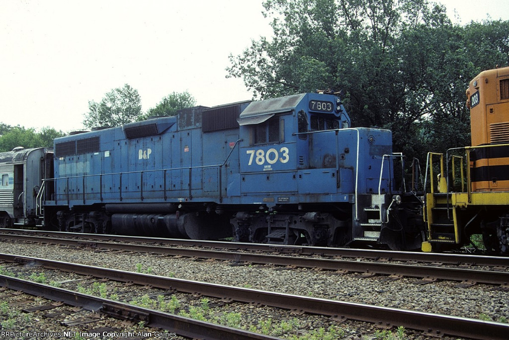 CSX C40-8W 7803